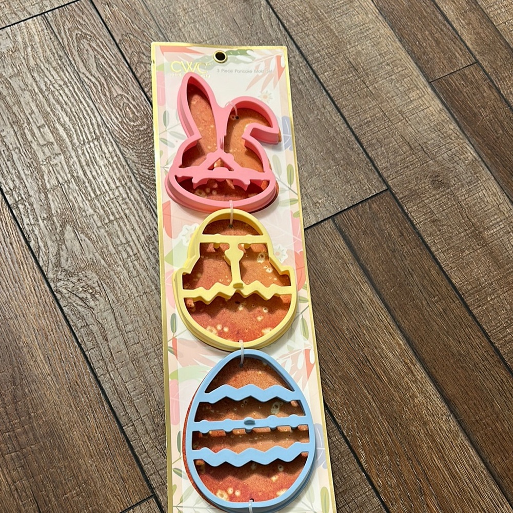 Easter pancake mold Set - Pink, Yellow,‎ Blue
